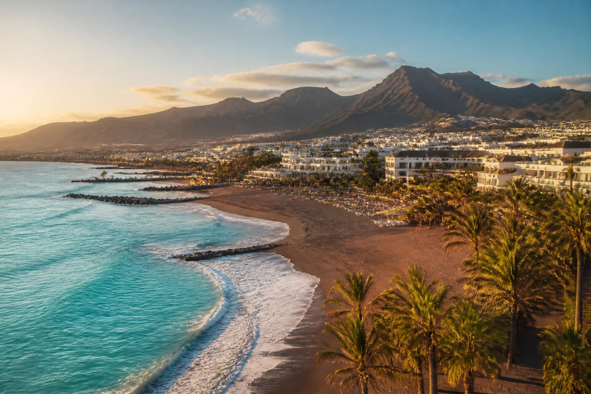 Pobřeží Costa Adeje na Tenerife